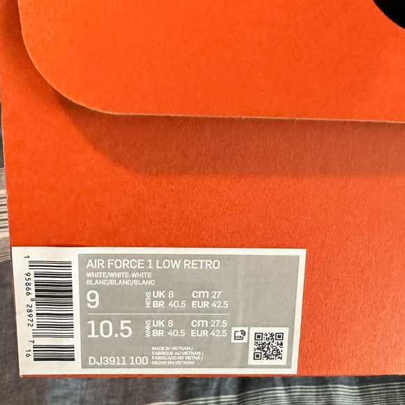 Nike Air Force 1 ‘Color of the Month’ White LIKE NEW - Picture 12 of 13